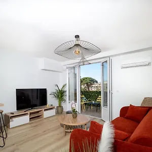 Superbe T2 Juan Les Pins 300m Des Plages Appartamento