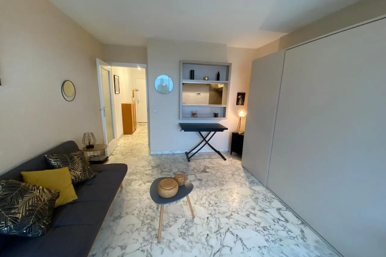 06Ay - Studio With Seafront Terrace Antibes Appartement